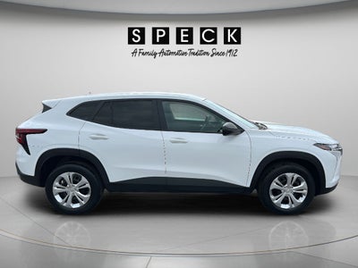 2025 Chevrolet Trax LS
