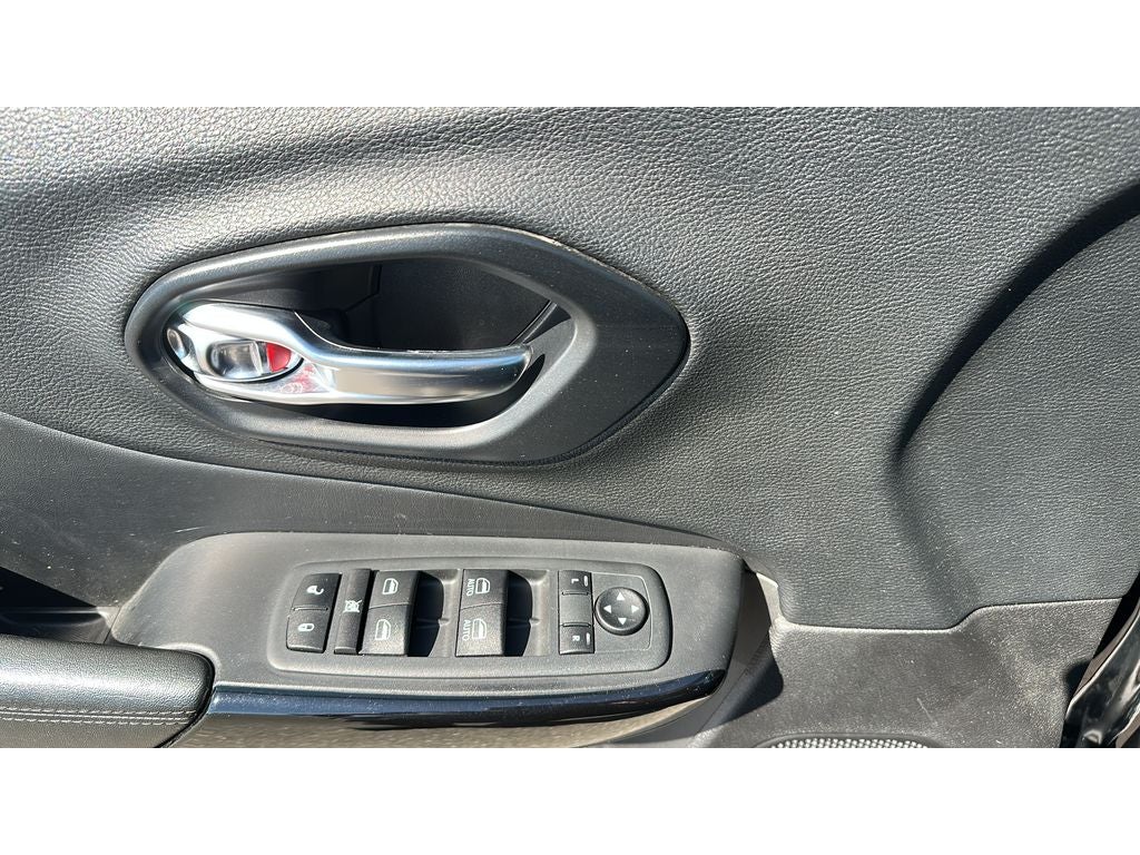 2021 Jeep Cherokee Altitude