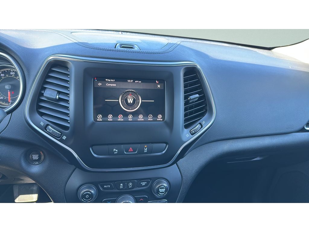 2021 Jeep Cherokee Altitude