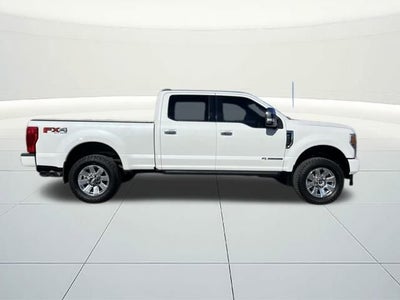 2022 Ford Super Duty F-350 SRW XL