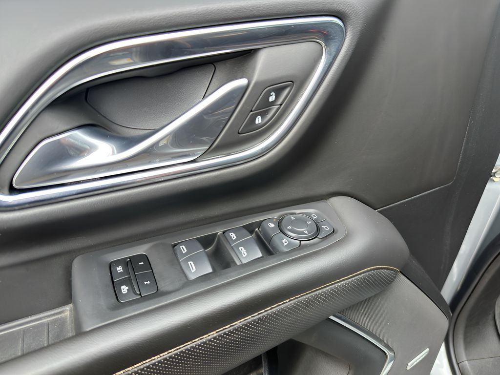 2024 GMC Yukon XL AT4