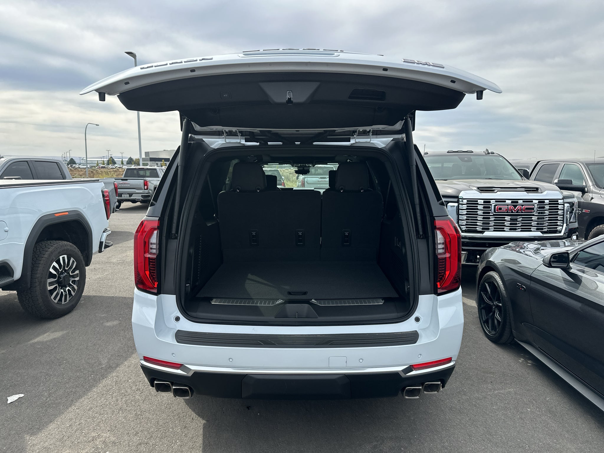 2026 GMC Yukon XL Denali