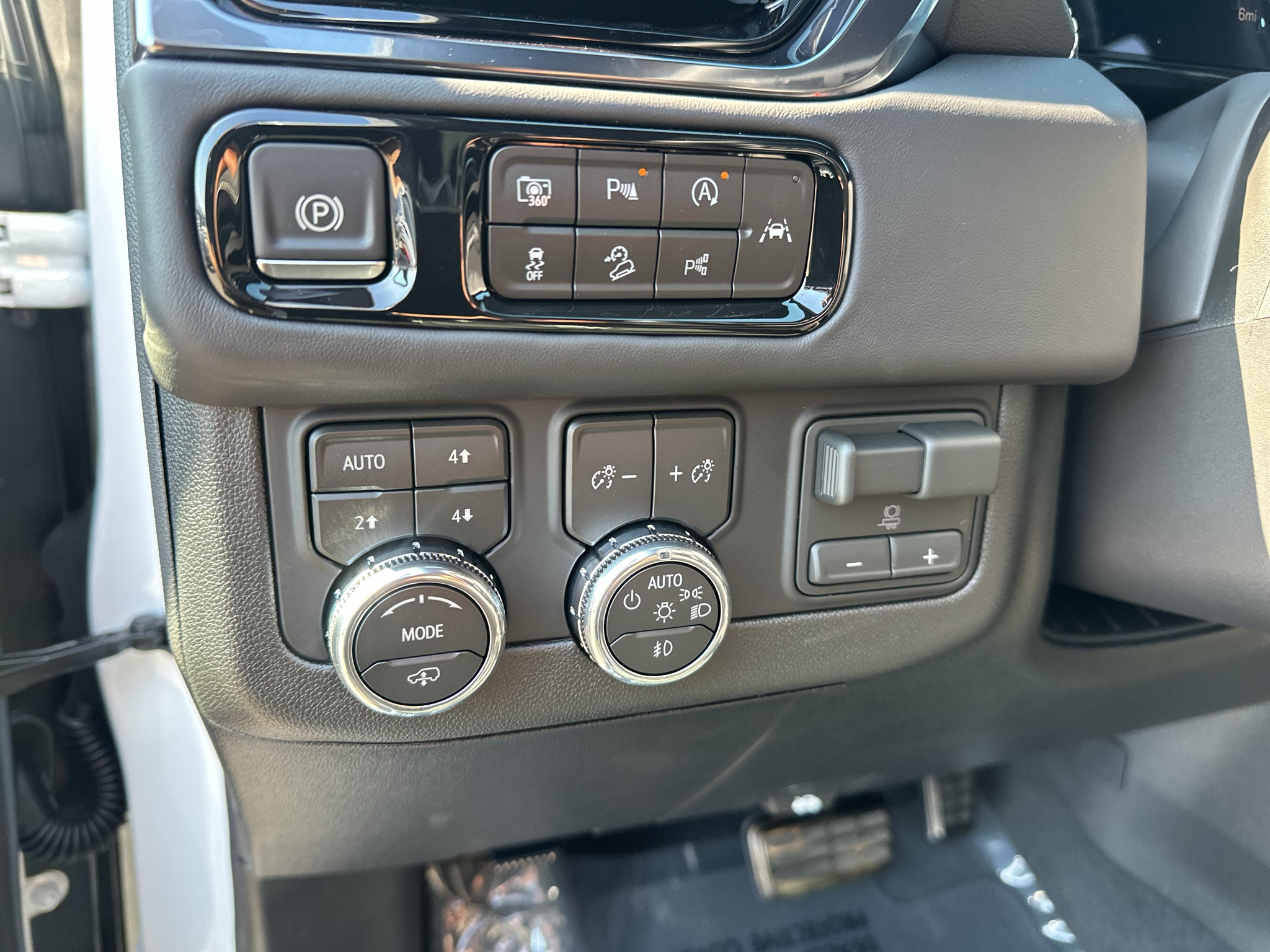 2026 GMC Yukon XL AT4 Ultimate