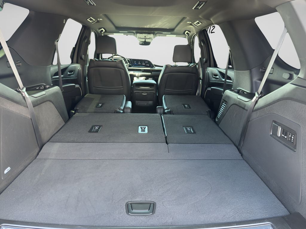 2023 Cadillac Escalade Sport