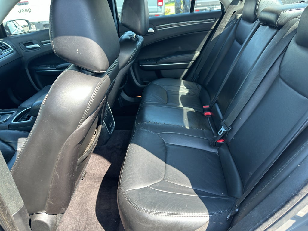2017 Chrysler 300 Limited AWD