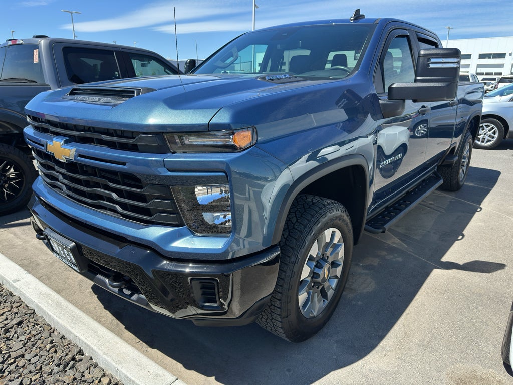 2025 Chevrolet Silverado 2500 HD Custom