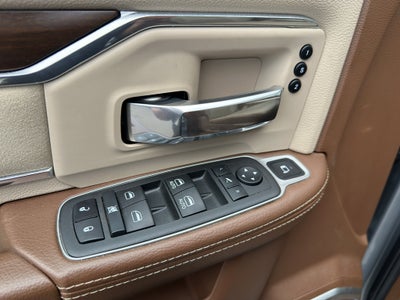 2022 RAM 3500 Laramie Crew Cab 4x4 8' Box
