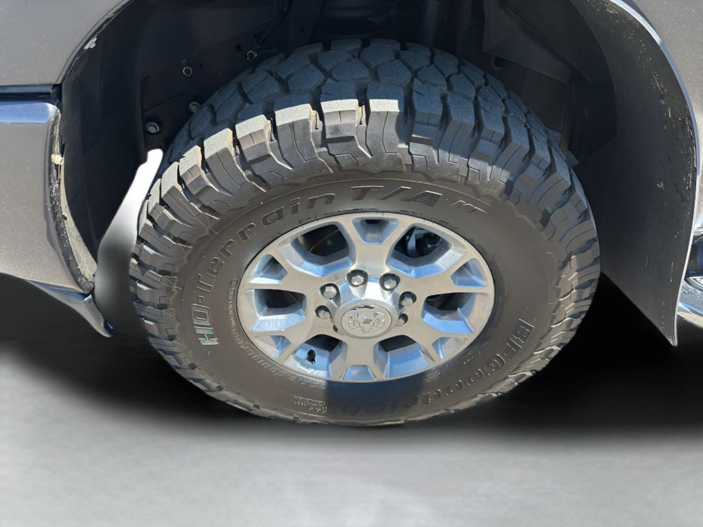 2023 RAM 3500 Laramie Crew Cab 4x4 8' Box