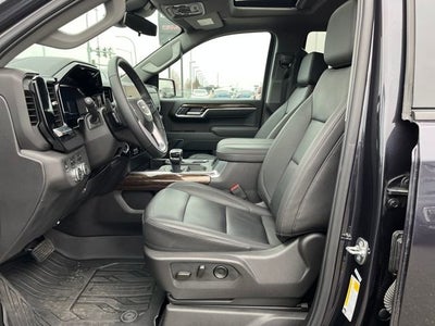 2025 GMC Sierra 1500 Elevation