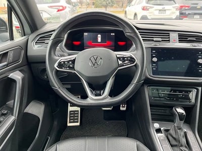 2023 Volkswagen Tiguan SE R-Line Black