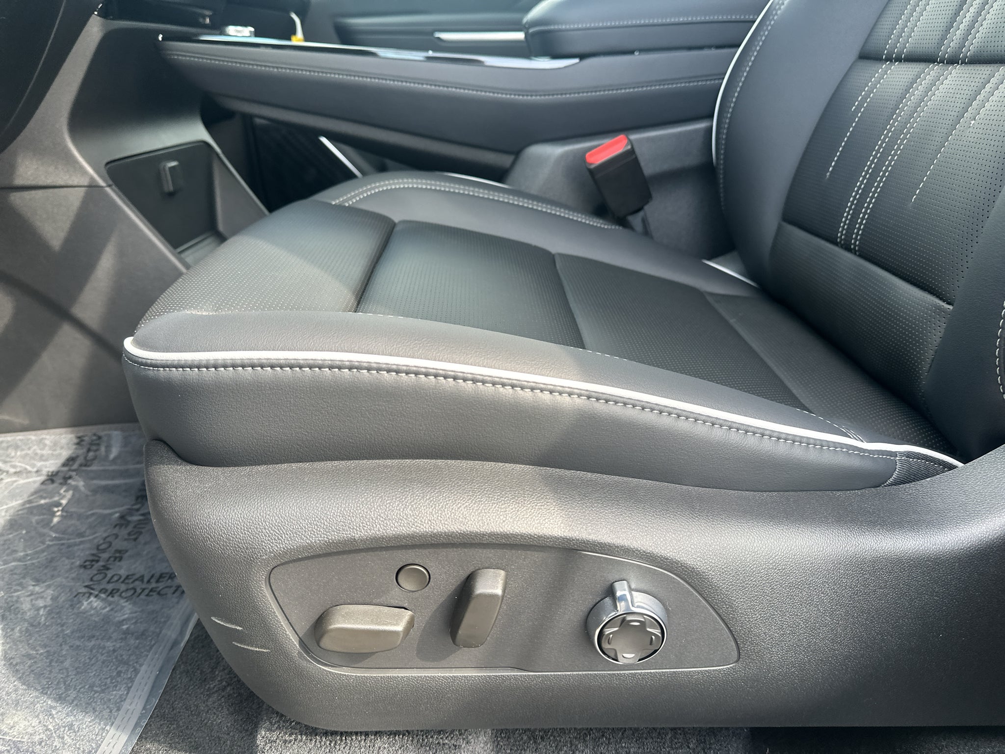 2027 Buick Enclave Avenir