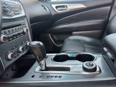 2017 Nissan Pathfinder SL
