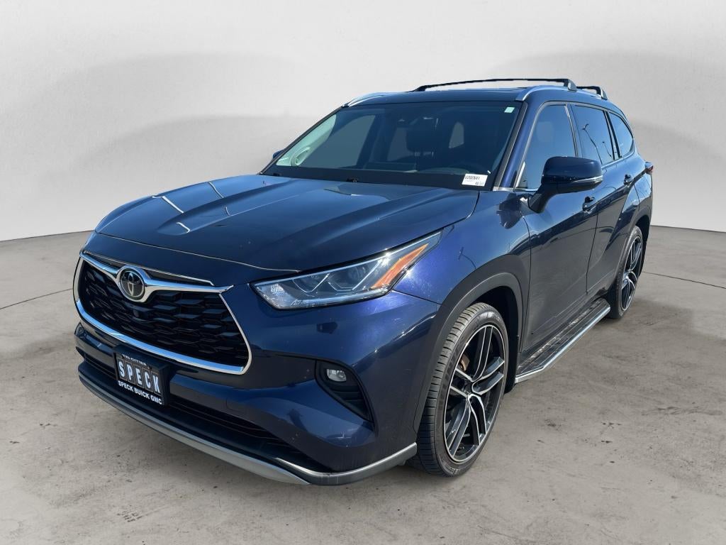 2022 Toyota Highlander Platinum