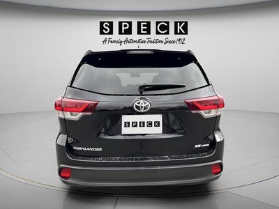 2019 Toyota Highlander SE