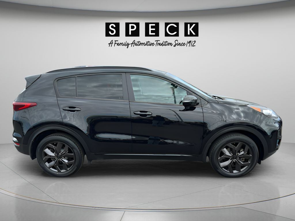 2022 Kia Sportage LX