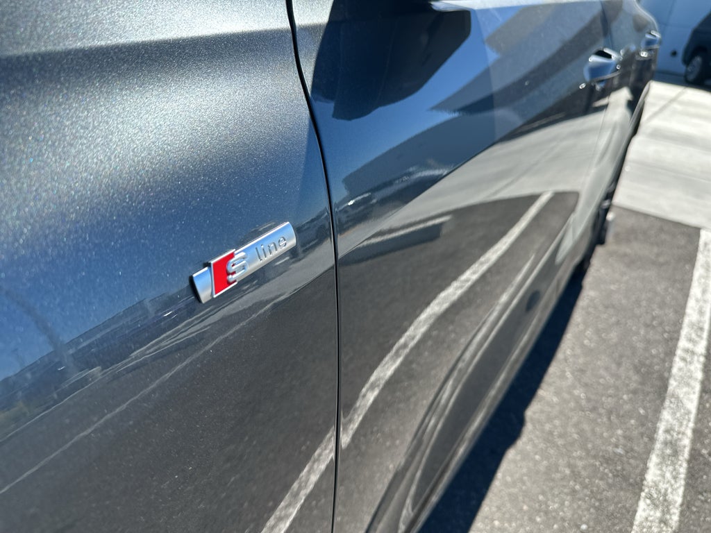 2026 Audi Q5 Prestige TFSI quattro S tronic