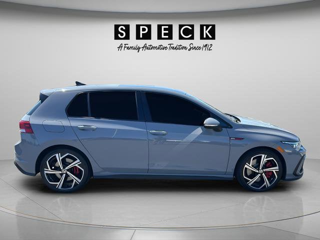 2024 Volkswagen Golf GTI SE