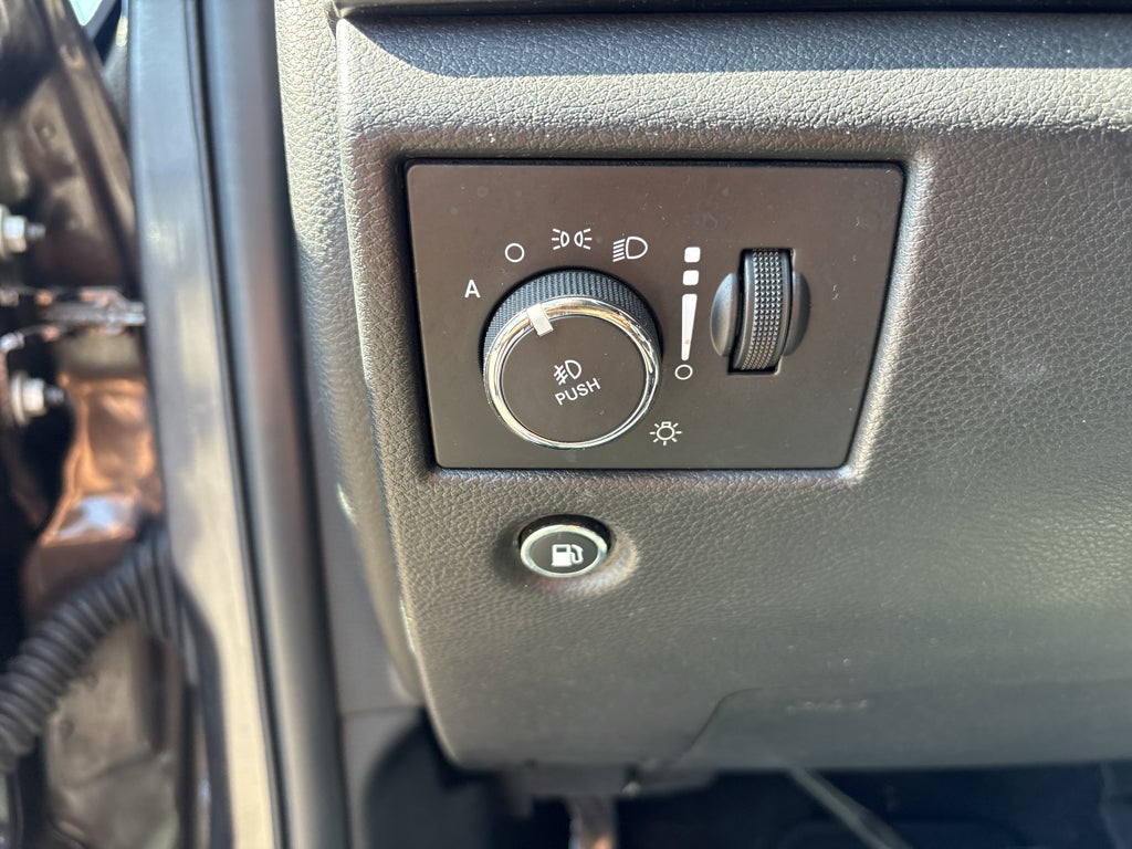2021 Jeep Grand Cherokee Laredo E 4x4