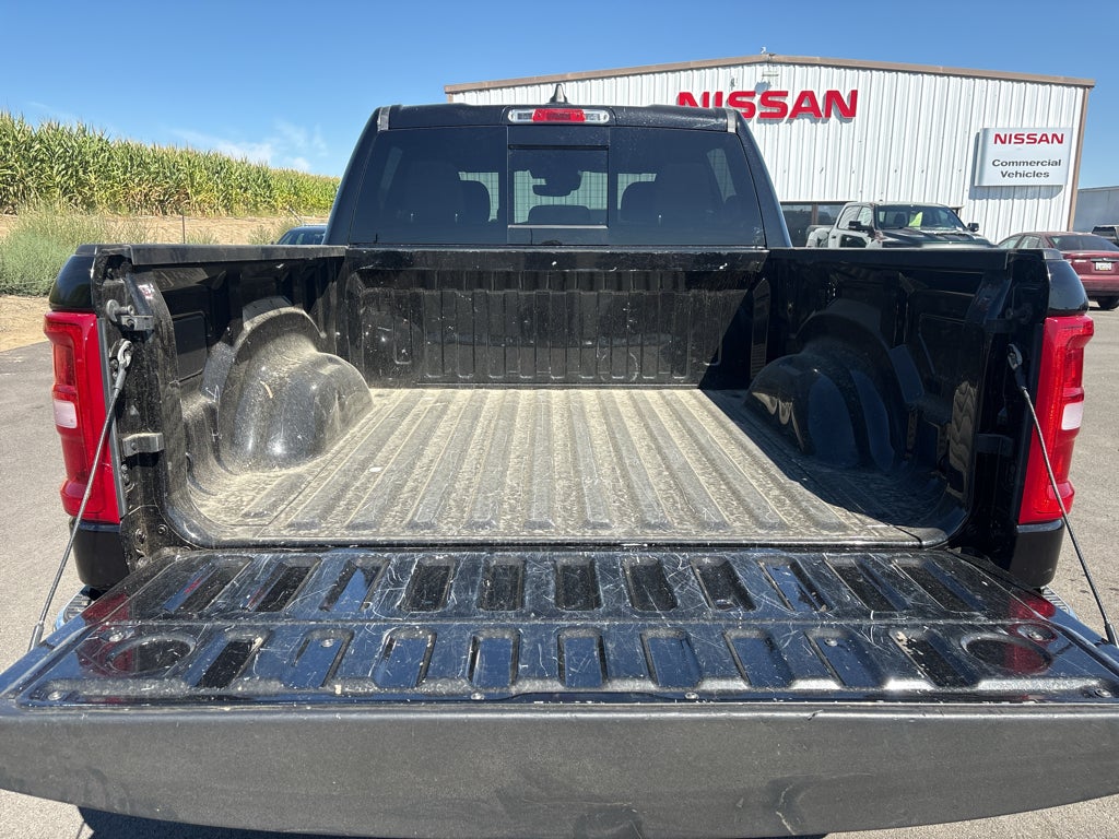 2025 RAM 1500 Big Horn Crew Cab 4x4 5'7" Box