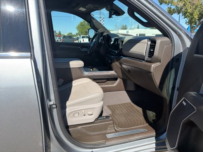 2025 Chevrolet Silverado 3500 HD LTZ DRW