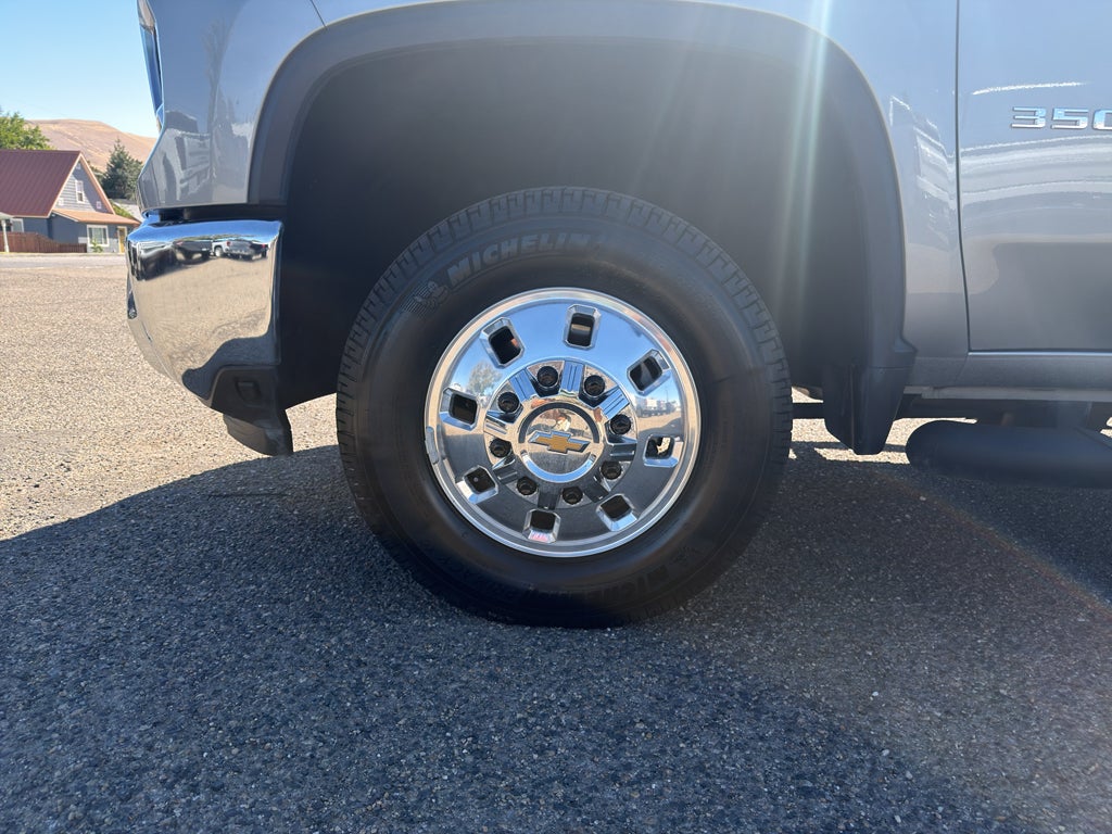 2025 Chevrolet Silverado 3500 HD LTZ DRW