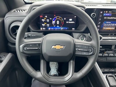 2025 Chevrolet Colorado WT/LT