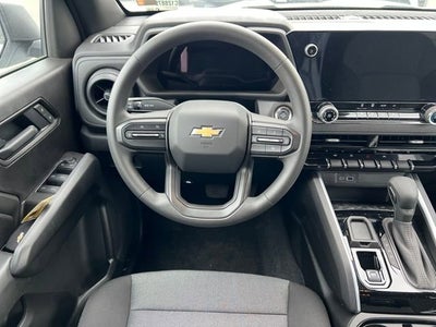 2025 Chevrolet Colorado WT/LT