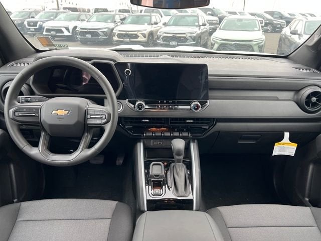 2025 Chevrolet Colorado WT/LT