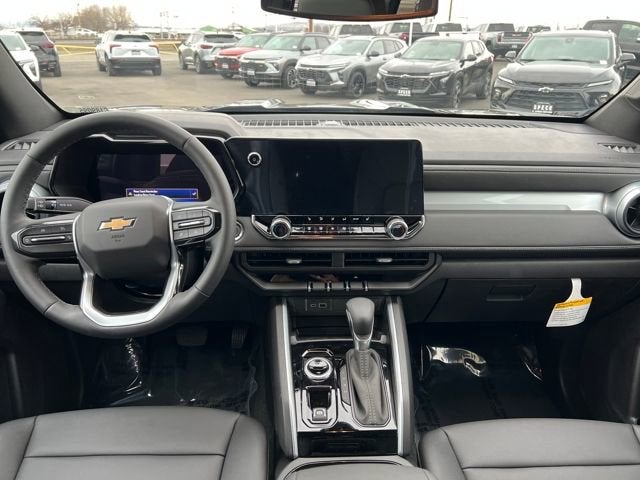 2025 Chevrolet Colorado WT/LT