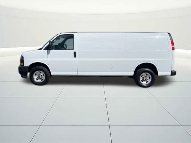 2023 GMC Savana Cargo 2500 Work Van