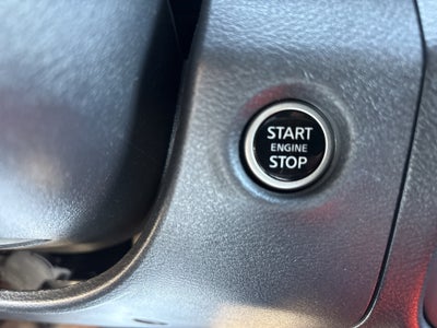 2023 Nissan Frontier Crew Cab PRO-4X 4x4