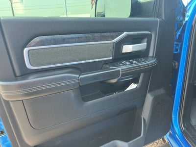 2021 RAM 3500 Big Horn Crew Cab 4x4 8' Box