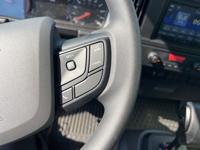 2025 Chevrolet Low Cab Forward 4500 XD 1WT