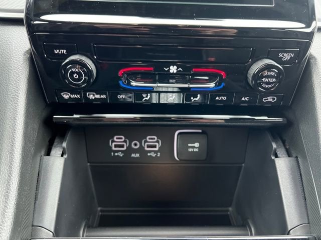 2025 Jeep Grand Cherokee GRAND CHEROKEE LAREDO 4X4