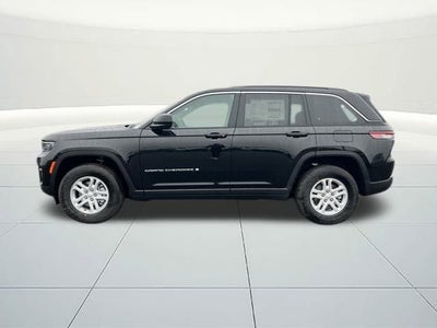 2025 Jeep Grand Cherokee GRAND CHEROKEE LAREDO 4X4