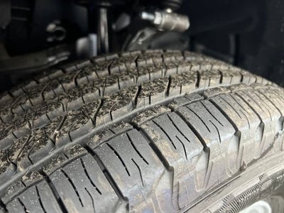 2025 Jeep Grand Cherokee GRAND CHEROKEE LAREDO 4X4