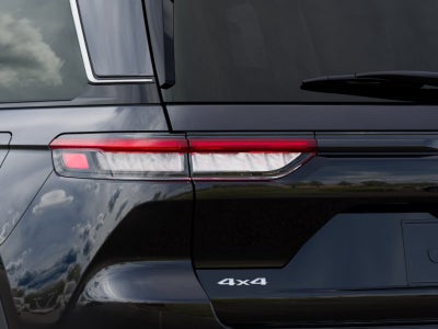 2025 Jeep Grand Cherokee GRAND CHEROKEE LAREDO 4X4