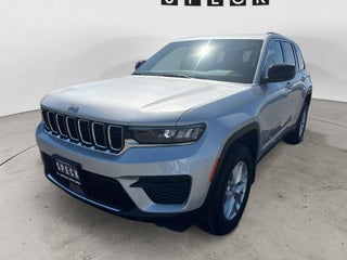 2026 Jeep Grand Cherokee Laredo X 4x4