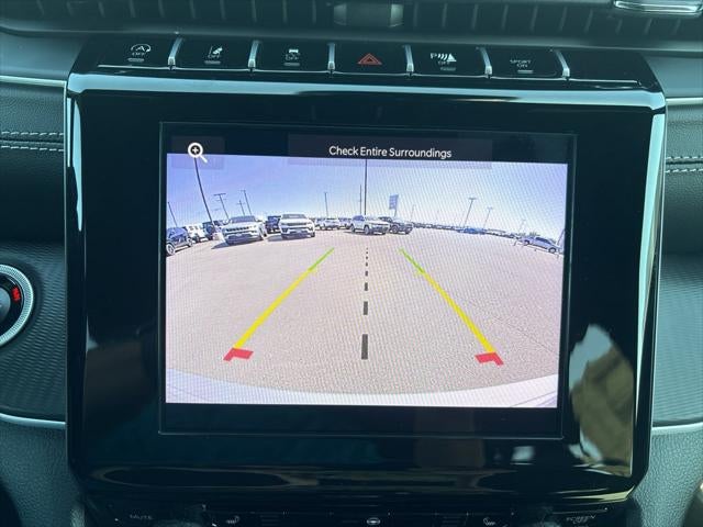 2026 Jeep Grand Cherokee GRAND CHEROKEE LAREDO X 4X4