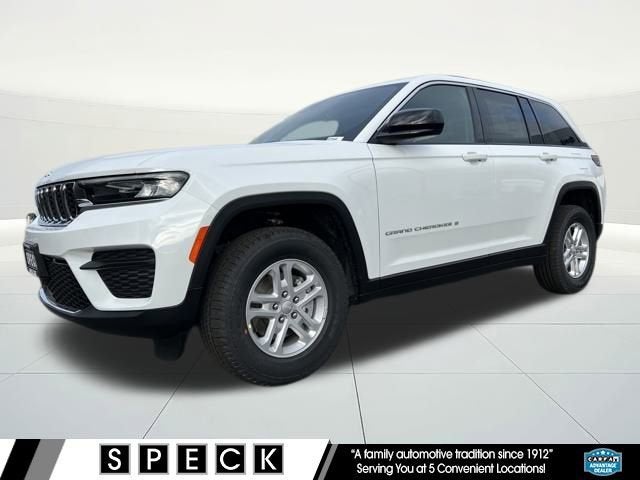 2025 Jeep Grand Cherokee GRAND CHEROKEE LAREDO 4X4