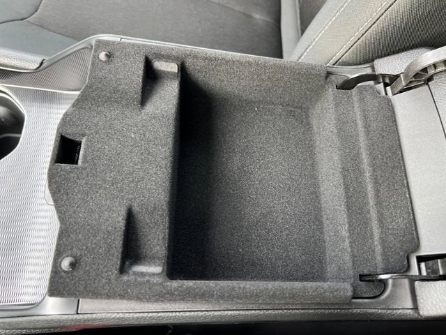 2025 Jeep Grand Cherokee GRAND CHEROKEE LAREDO 4X4