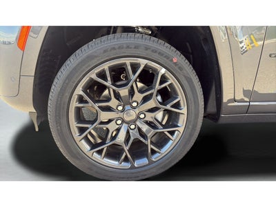 2026 Jeep Grand Cherokee Summit