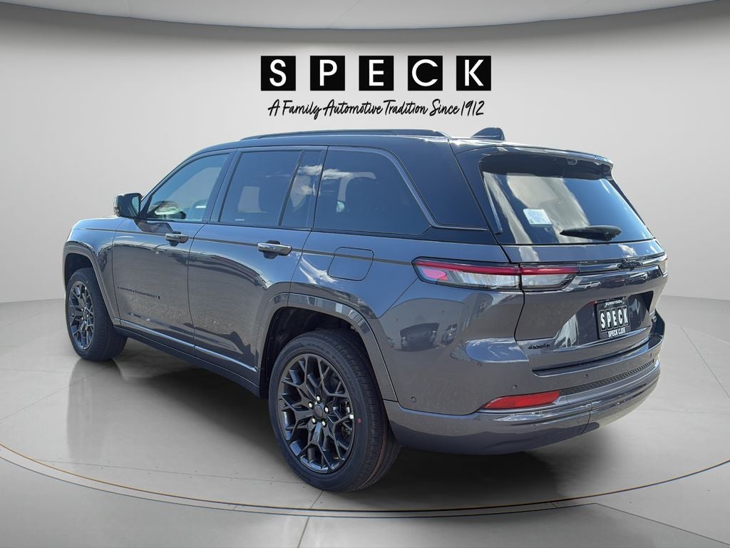2026 Jeep Grand Cherokee Summit