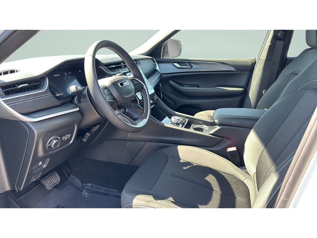 2026 Jeep Grand Cherokee GRAND CHEROKEE L LAREDO 4X4