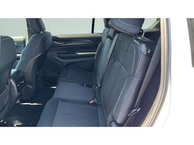2026 Jeep Grand Cherokee GRAND CHEROKEE L LAREDO 4X4