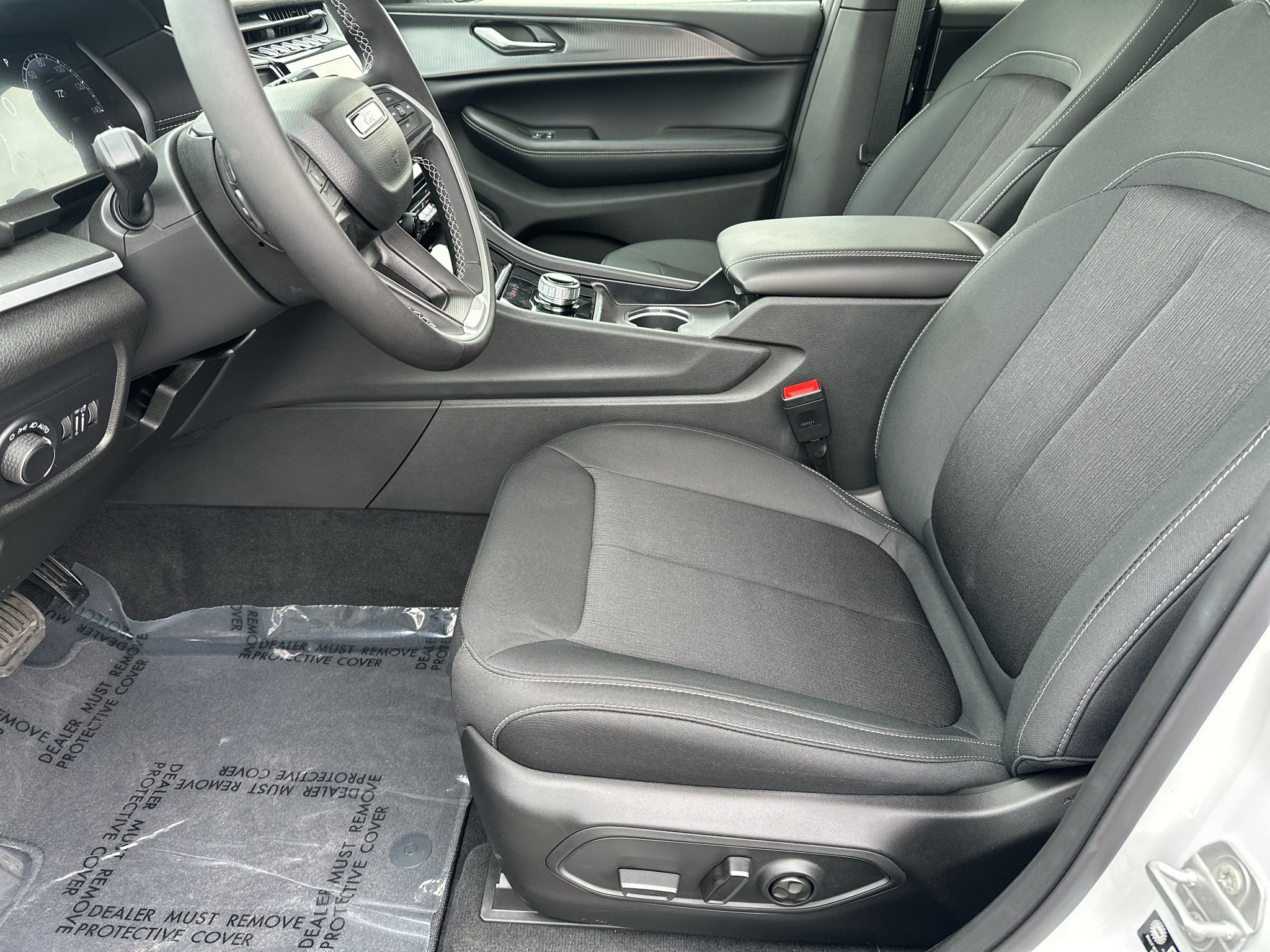 2026 Jeep Grand Cherokee GRAND CHEROKEE L LAREDO 4X4