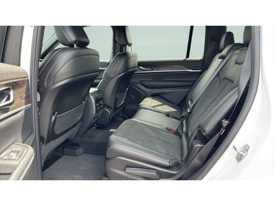 2026 Jeep Grand Cherokee GRAND CHEROKEE L LAREDO ALTITUDE 4X4