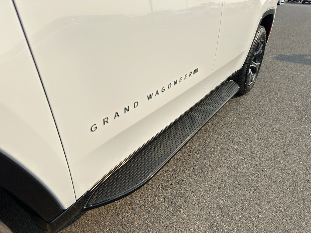 2026 Jeep Grand Wagoneer GRAND WAGONEER UPLAND 4X4