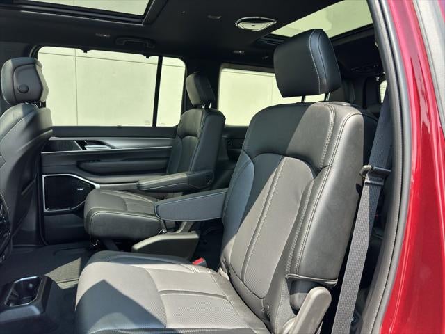 2026 Jeep Grand Wagoneer GRAND WAGONEER LIMITED RESERVE 4X4