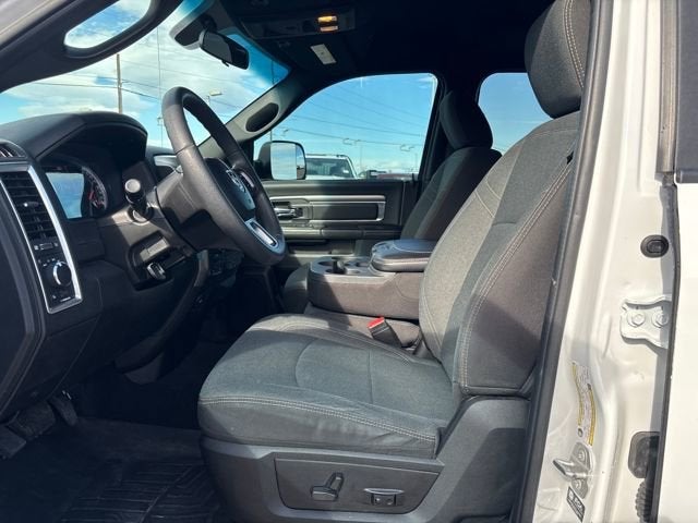 2022 RAM 1500 Classic Warlock Quad Cab 4x4 6'4' Box